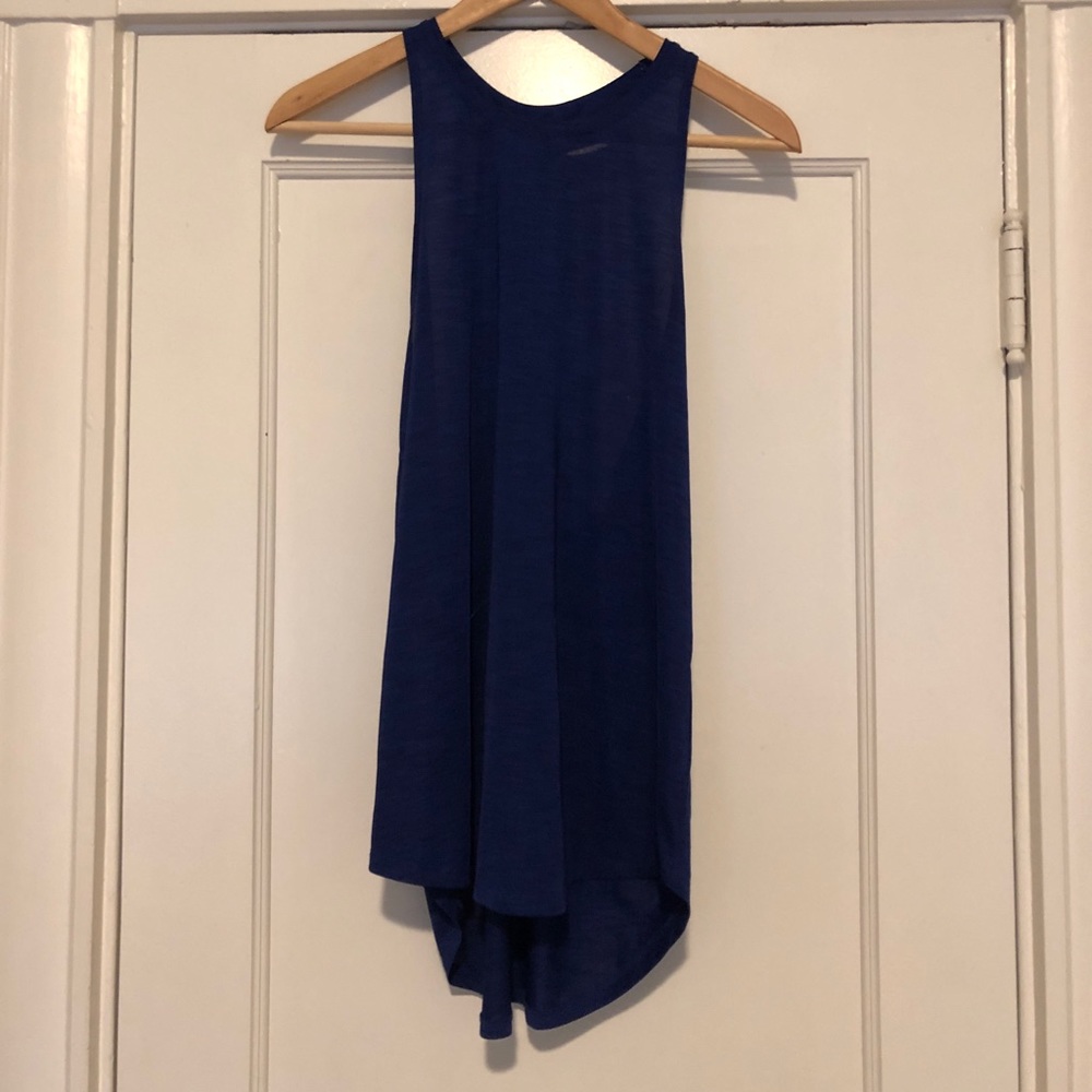 Power of she Athleta top